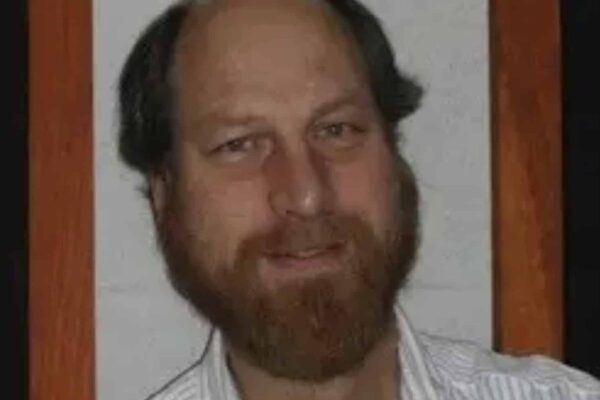 Mistério cerca morte de astrofísico após descoberta fora do sistema solar