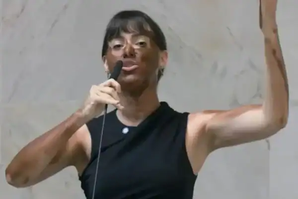 Fabiana Bolsonaro vira alvo no Conselho de Ética por gesto de ‘blackface’