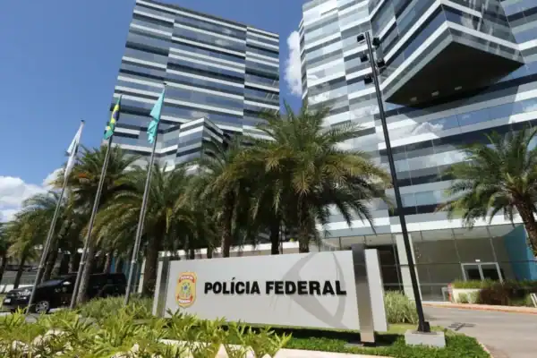 Pesquisa aponta Polícia Federal como a instituição de maior confiança dos brasileiros