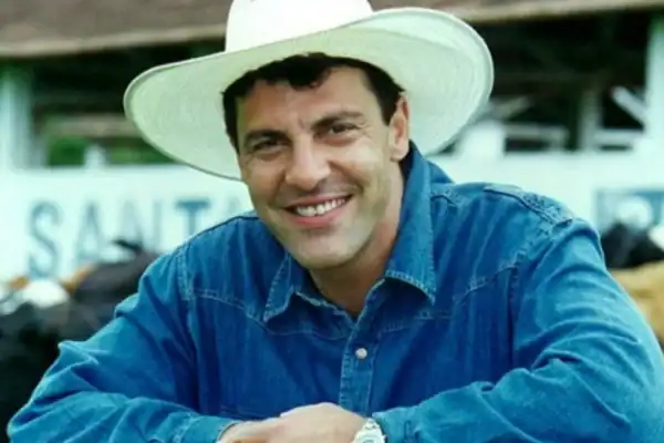 Hospital se pronuncia sobre causa da morte do ator Gerson Brenner