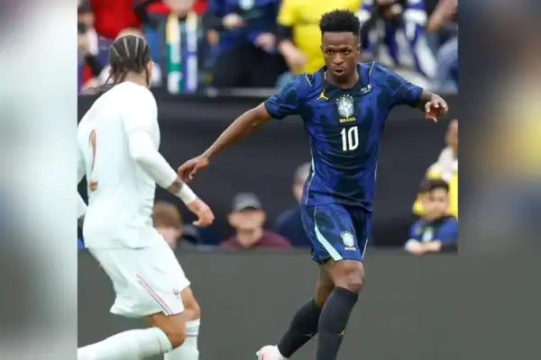 Após encontro com Virginia, Vinicius Júnior vira incerteza para amistoso com Croácia