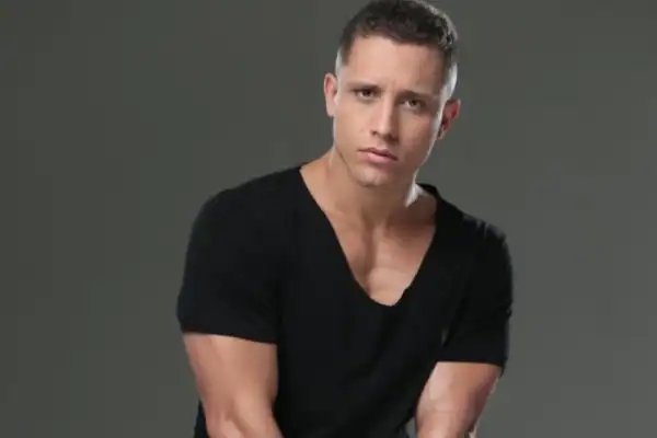 Família de influenciador Apollu contesta versão de invasão e levanta suspeitas