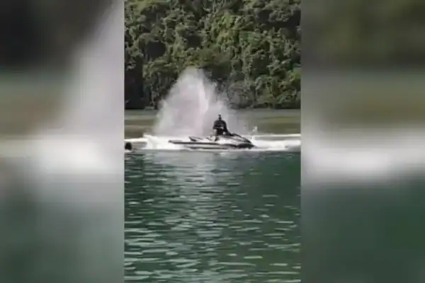 Homem tenta atingir esposa com jet-ski e Polícia Civil apura caso no litoral de SP