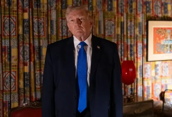 Trump impõe ultimato ao Irã e intensifica tensão no Estreito de Ormuz