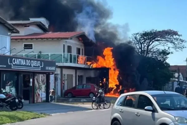 Possível perda de altitude é apontada como causa da queda de avião no litoral do RS