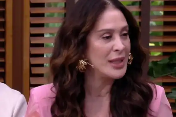 Claudia Raia diz ter quase sido morta em viagem internacional
