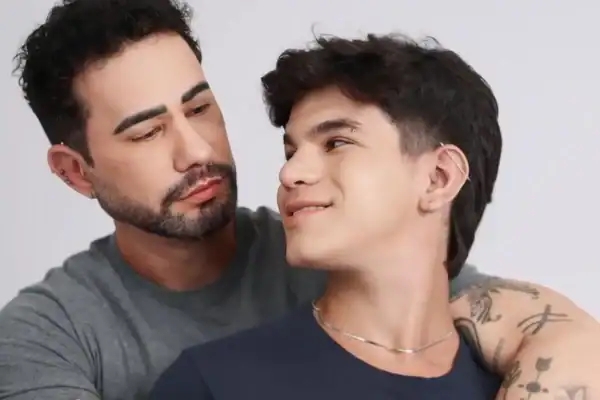 Viúvo de Carlos Filhar expõe ameaças da família do influenciador