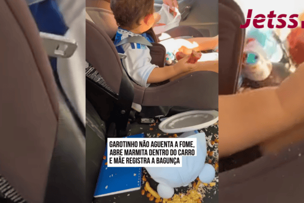 Garotinho não aguenta a fome, abre marmita dentro do carro e mãe registra a bagunça