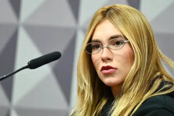 Lene Sensitiva prevê investigação policial e dias de prisão para Virginia Fonseca