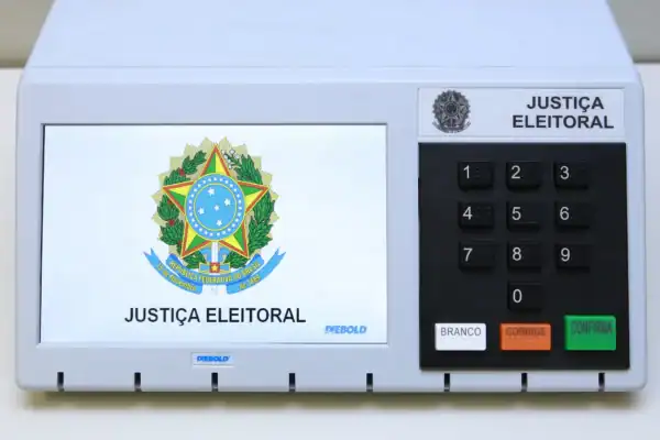 TSE realiza nova etapa de testes de segurança nas urnas eletrônicas antes das eleições de 2026