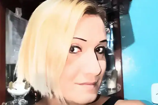 Travesti Kelly Laura é morta a tiros após discussão em bar em Nova Andradina