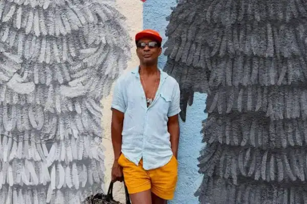 Humorista da Globo Luís Miranda é internado em Salvador e passa por cirurgia; confira estado de saúde