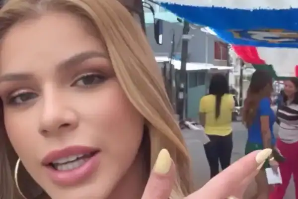 Influenciadora denuncia cobrança de taxa para fotos na Rua da Copa e gera polêmica