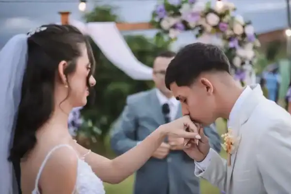Paola Talhatelli e Mathias Ambrosini, mortos 19 dias após o casamento, serão enterrados juntos