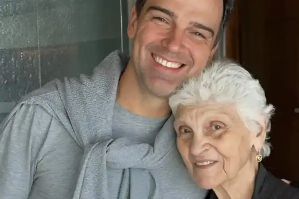 Mãe de Tadeu Schmidt, Dona Janira, morre aos 92 anos