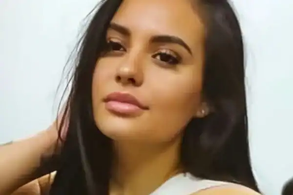 Ex-carcereira flagrada com detento confessa: ‘Transei com quem não devia’