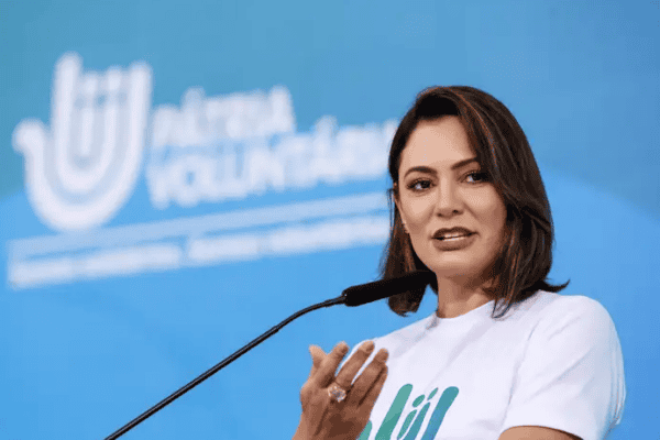 Michelle Bolsonaro entra em polêmica sobre Ypê