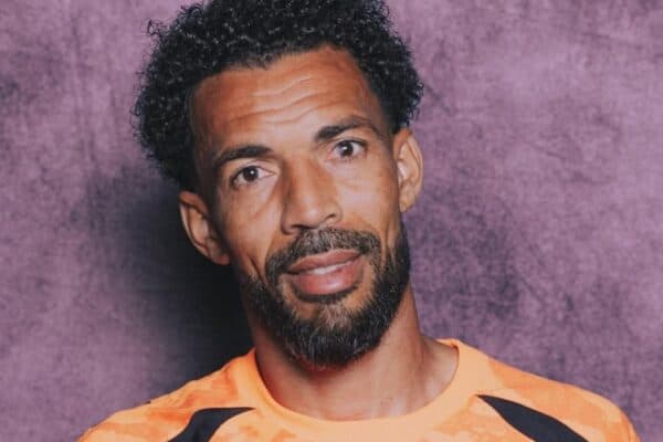 Fenômeno da Copa, jogador recebe ajuda dos EUA para drama familiar