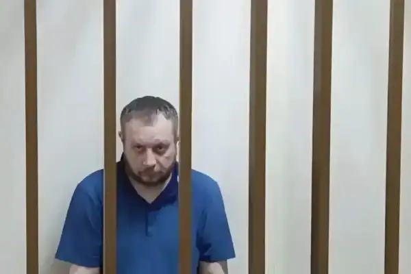 Crianças e moradora evitam abuso de menina de 5 anos em Tyumen, Rússia