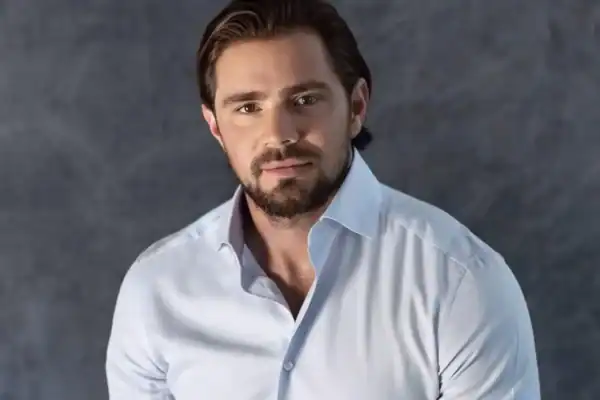 Vorcaro afirma que Flávio Bolsonaro pediu R$ 60 milhões para cinebiografia de Bolsonaro