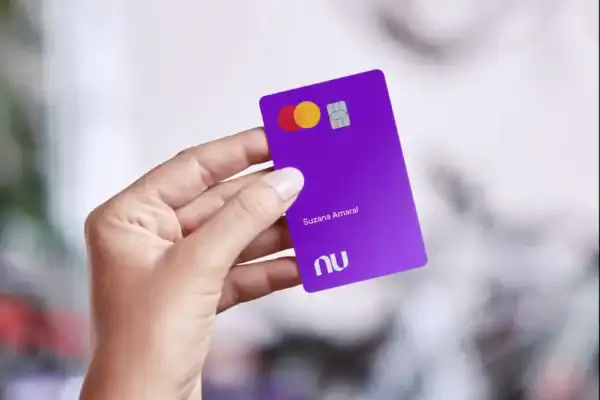 Nubank vai encerrar atividades? Banco se explica após envio de e-mail misterioso