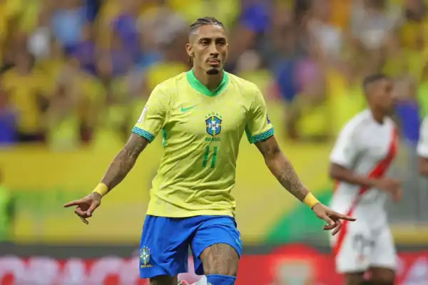 Raphinha se lesiona e preocupa a Seleção após partida contra o Haiti