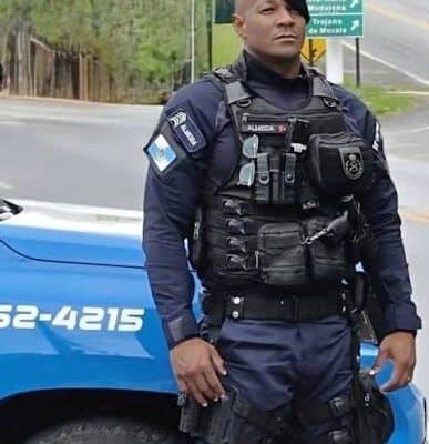 Auxiliar de “Vampiro do Itapoã” que ajudou a beber sangue das vítimas é preso