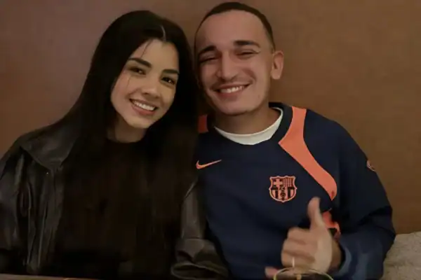 Ary Mirelle compartilha momento inusitado com João Gomes em passeio romântico