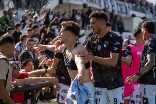 Grêmio assegura primeira vitória contra o Mirassol e avança na Copa do Brasil