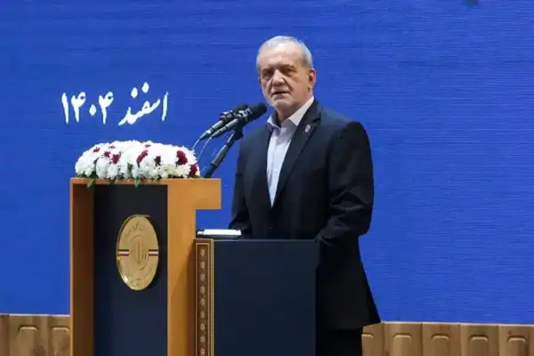 Masoud Pezeshkian afirma que iranianos apoiarão até o fim decisões da liderança