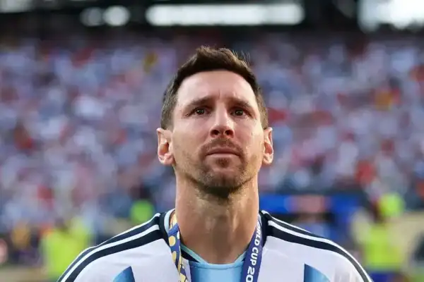 Pai de Messi foi hospitalizado antes da Copa; relembre o choro do craque