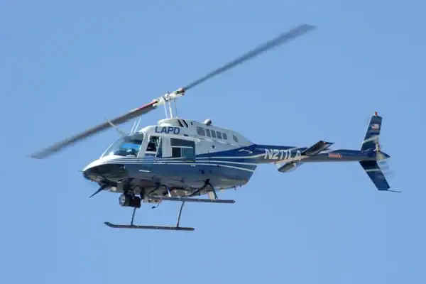 Queda de helicóptero no Rio deixa vítimas colombianas durante comemoração de 15 anos