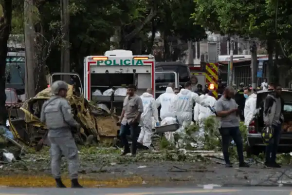 Registro de ataque com explosivos um dia após posse de Abelardo de la Espriella na Colômbia