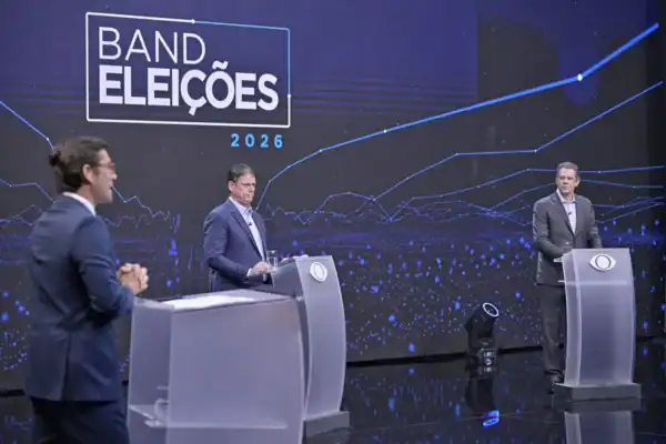 Tarcísio e Haddad trocam críticas sobre segurança pública em debate