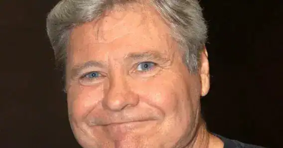 Ben Jones, o Cooter de ‘Os Gatões’, morre aos 84 anos