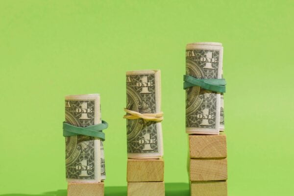 IIF aponta retorno de fluxos estrangeiros aos mercados emergentes com US$ 18,8 bi em julho