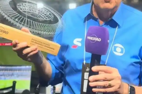 Globo homenageia Luis Roberto em seu retorno às transmissões: ‘Ninguém soltou a minha mão’