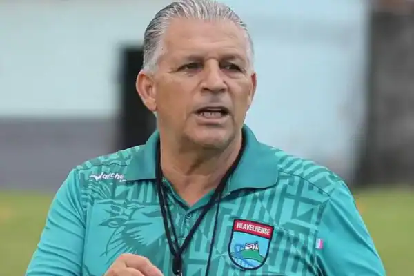 Técnico com passagem pelo Santos, Zé Humberto, morre após mal-estar em treino do Nova Lavras