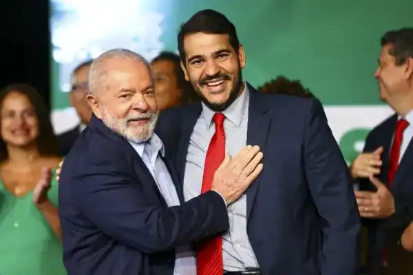 Governo processa Discord e requer indenização de R$ 500 milhões