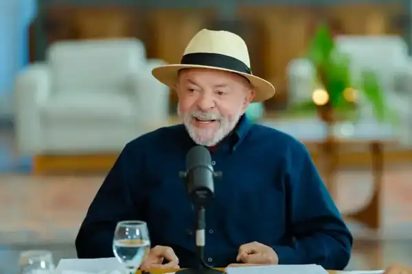 Lula afirma que Lulinha será absolvido e não receberá proteção do governo