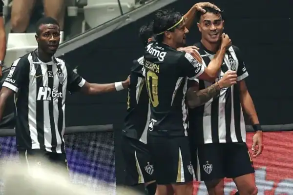 Atlético-MG vence o Vitória com reservas antes de jogo decisivo na Copa do Brasil