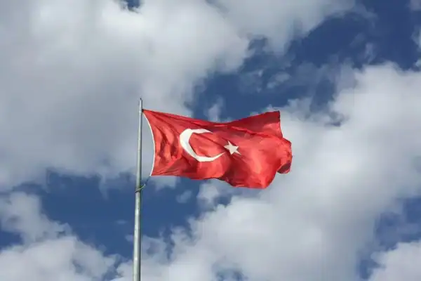 PIB da Turquia avança 2,3% no segundo trimestre em relação a 2025