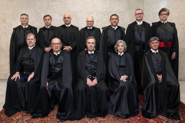 Urgente! STF tenta blindar e vetar transmissão da sessão decisiva do dia 15 de setembro