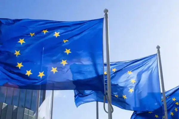Zona do euro registra desemprego de 6,4% em julho, acima das projeções de 6,3%