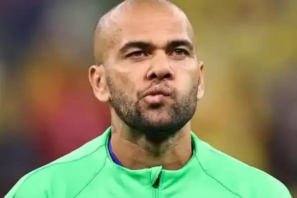 Daniel Alves perde derradeira disputa judicial e terá de pagar valor milionário