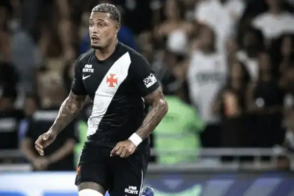 Vasco mantém David à disposição para próxima partida após operação policial