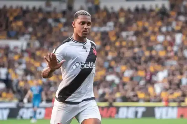 Jogador do Vasco admite conhecer alvos de operação contra tráfico; o que disse à polícia
