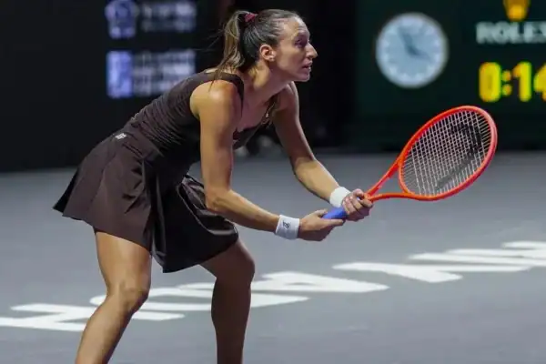 Luisa Stefani avança às oitavas de duplas no US Open de tênis