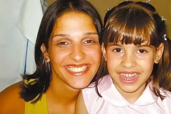 Mãe de Isabella Nardoni critica decisão do STJ que manteve casal no regime aberto