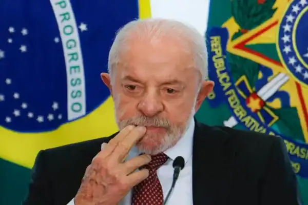 Lula: Se Alexandre de Moraes e André Mendonça forem condenados, terão de pagar